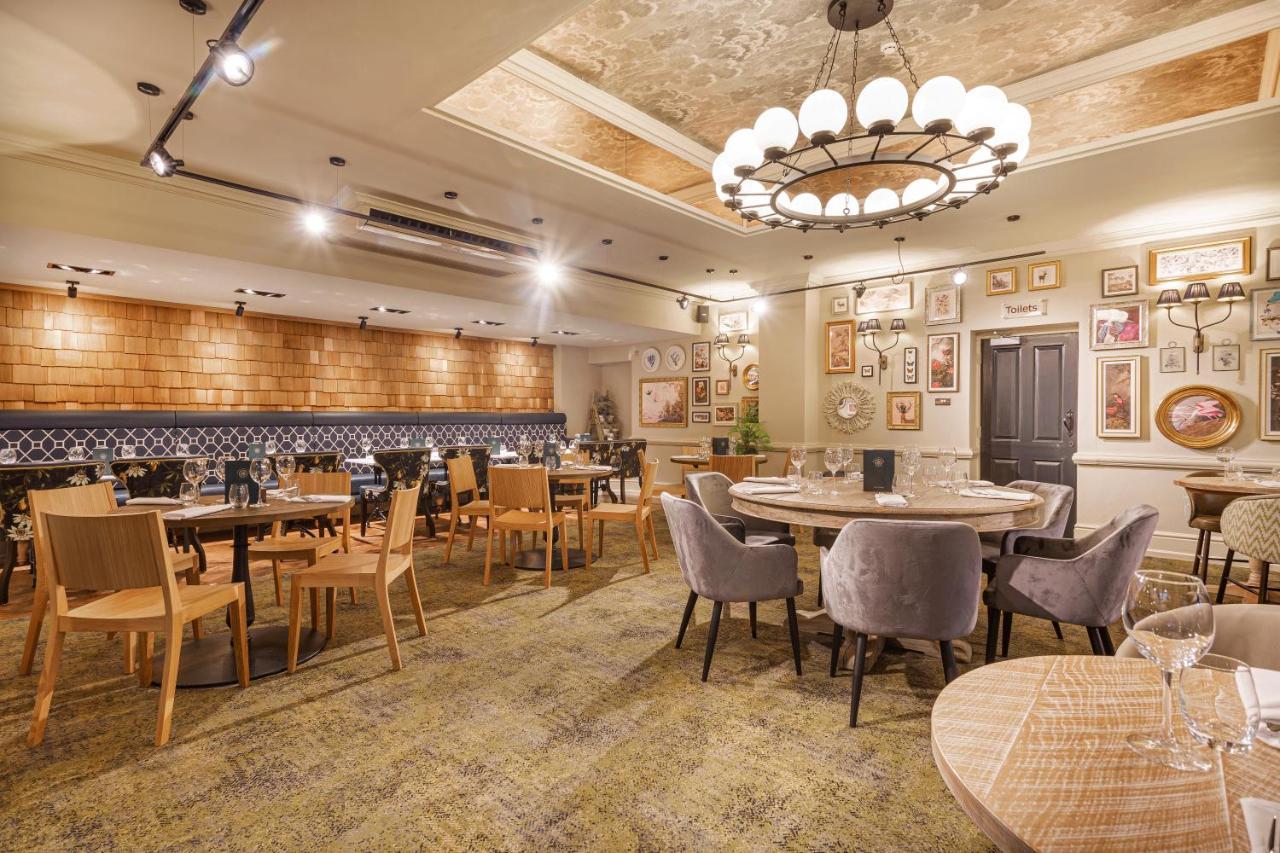 The Wynnstay Hotel, Oswestry, Shropshire Eksteriør billede