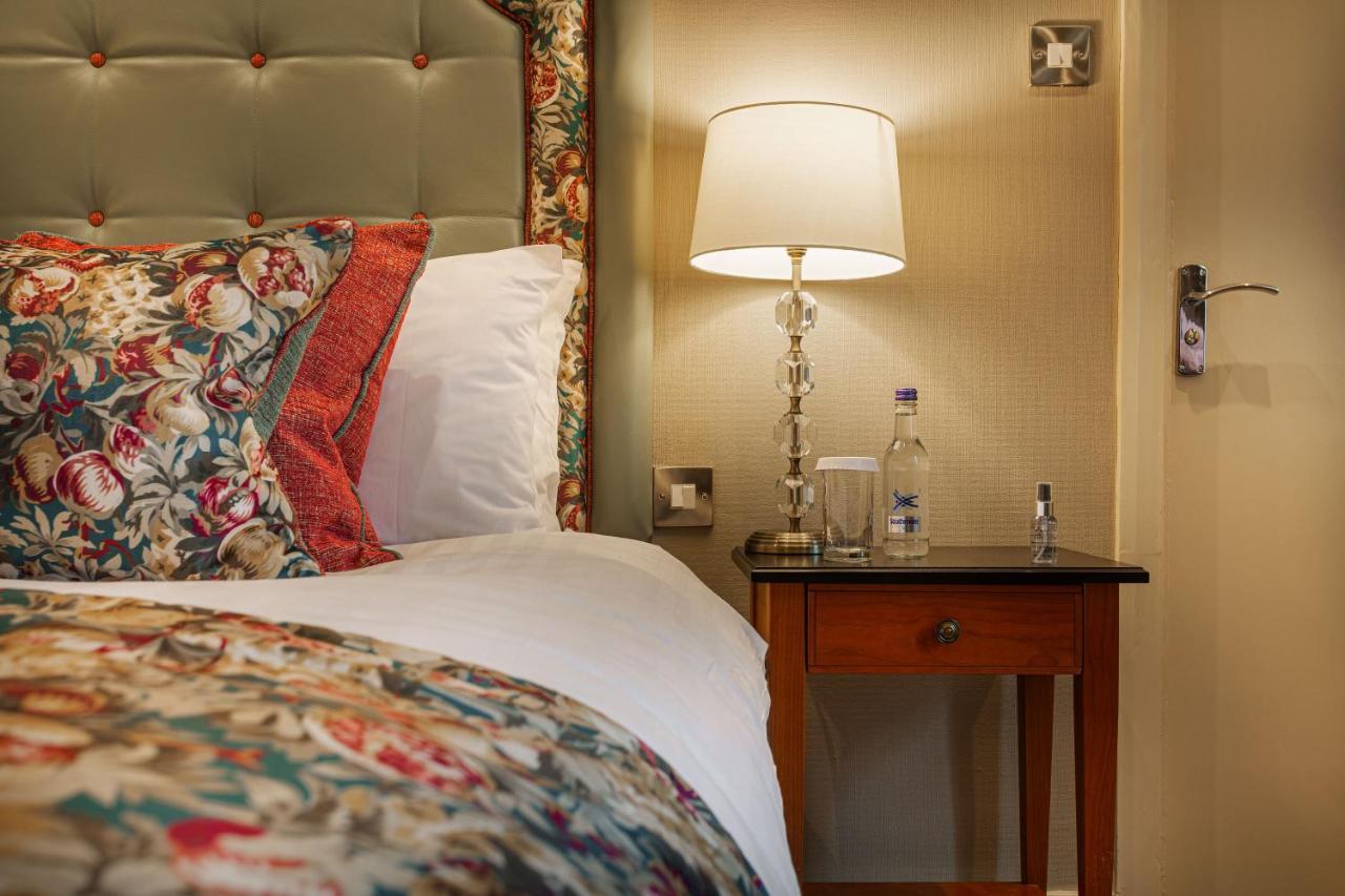 The Wynnstay Hotel, Oswestry, Shropshire Eksteriør billede