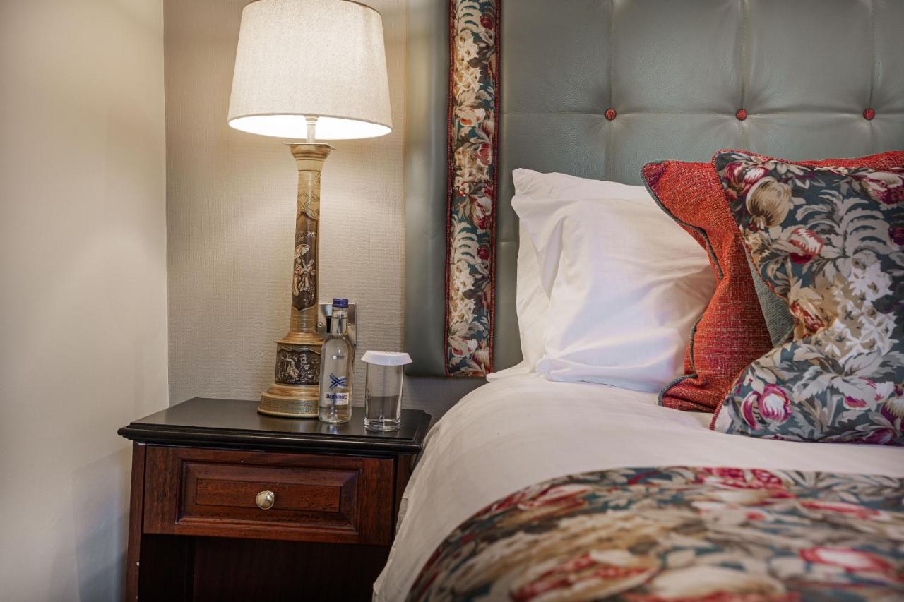 The Wynnstay Hotel, Oswestry, Shropshire Eksteriør billede
